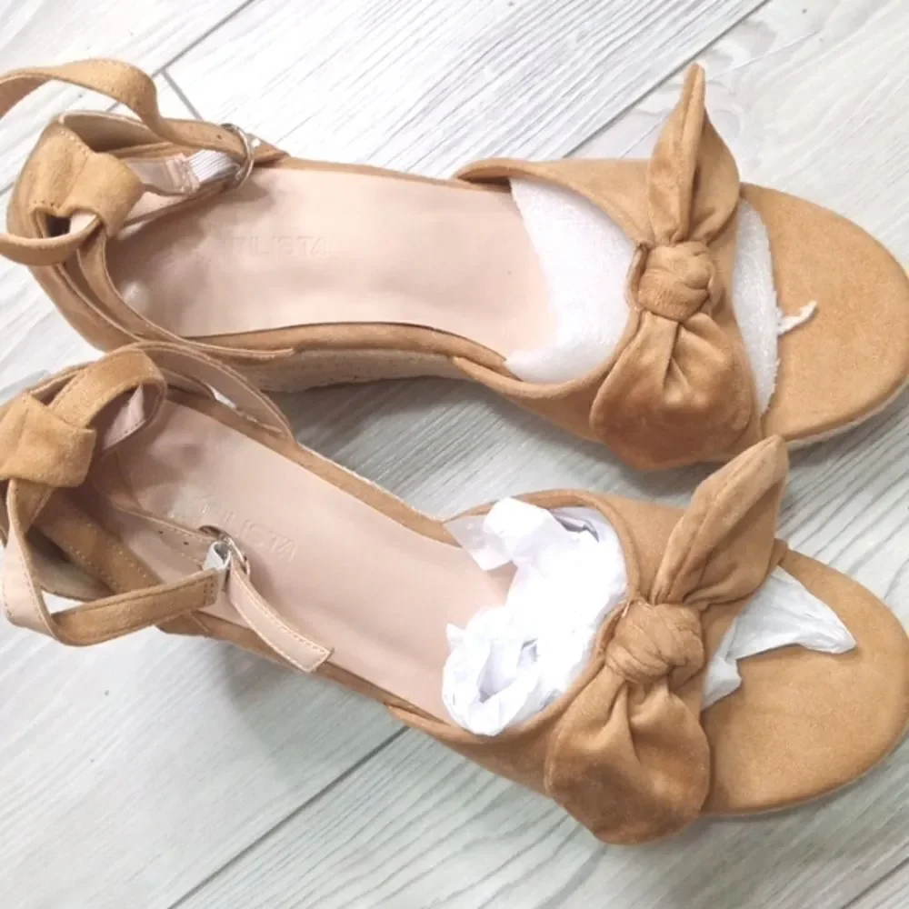 (32-3526)  Rilista Womens Wedge Platform Bowknot Sandals Sz 9.5